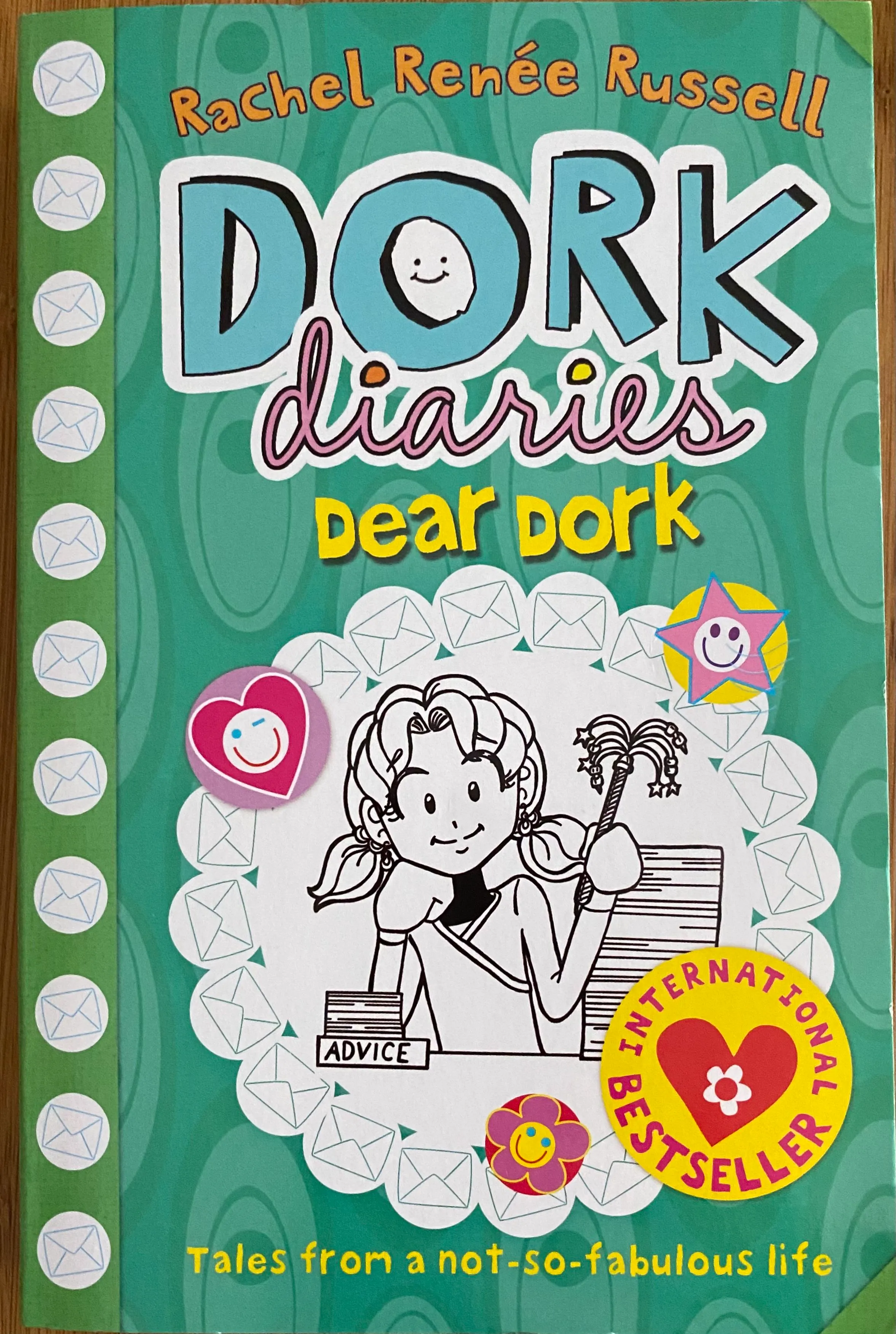 Dork diaries : Dear dork