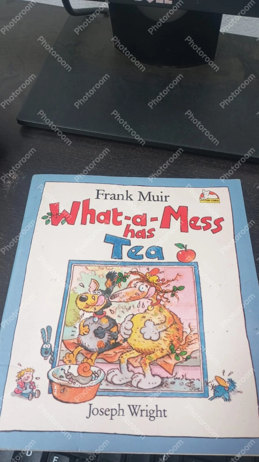 What-a-mess Has Tea